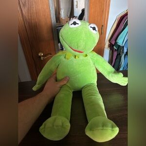 Build A Bear “Kermit the Frog” puppet plush
